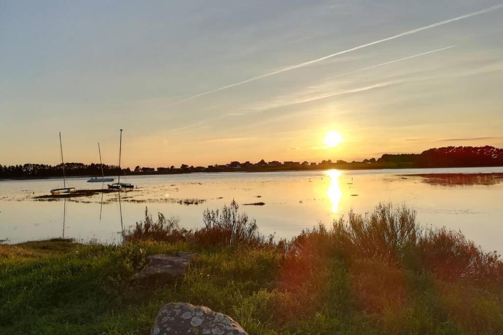 Вилла Maison De Pecheur Vue Golfe Le Hezo Экстерьер фото